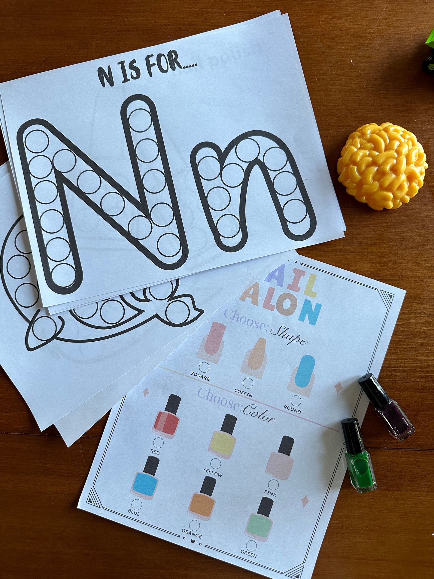 Alphabet Dots: Letter N